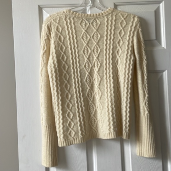 NWOT Aran Islands Knitwear Cream Sweater - Picture 4 of 4